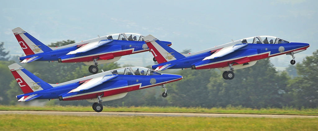 Takeoff of the Patrouille de France flight demonstration team 